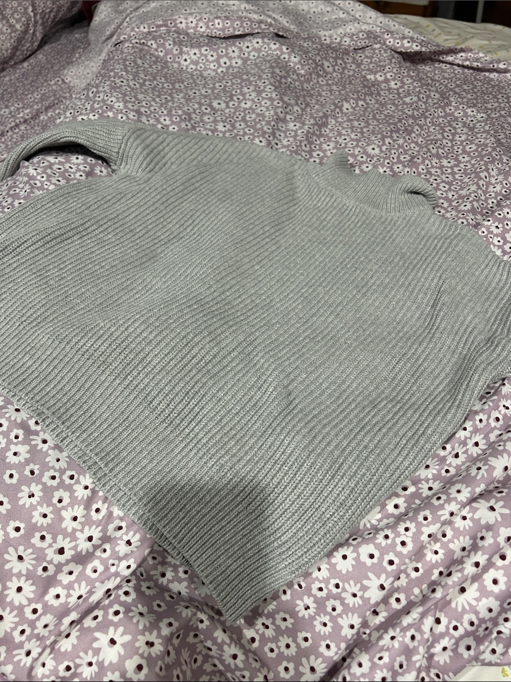 Magaschoni Light Gray Ribbed Turtleneck Sweater